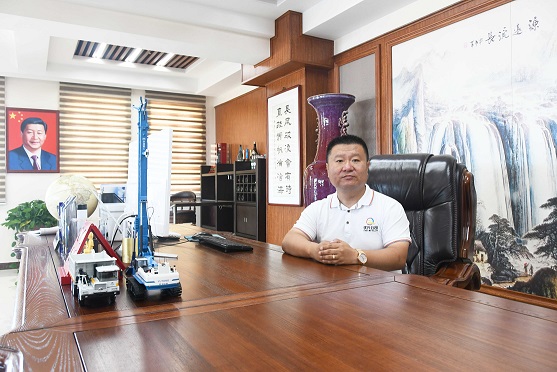 【客户说】王新州:对生活保持激情，对机遇顺势把握